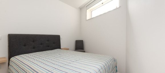 Apartamento de 2 dormitorios en Sao Felix da Marinha, Portugal No. 334686 13