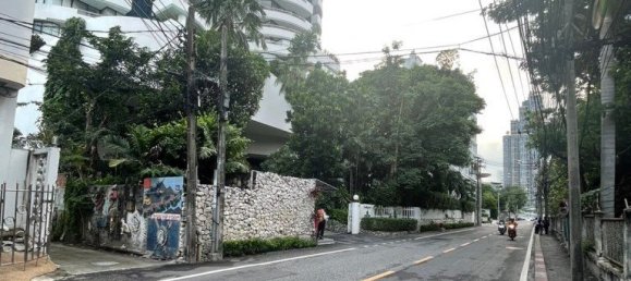 5 bedrooms Cafe / restaurant in Bangkok, Thailand No. 11589 2