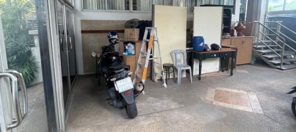 5 bedrooms Cafe / restaurant in Bangkok, Thailand No. 11589 7