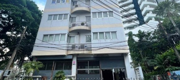 5 bedrooms Cafe / restaurant in Bangkok, Thailand No. 11589 3