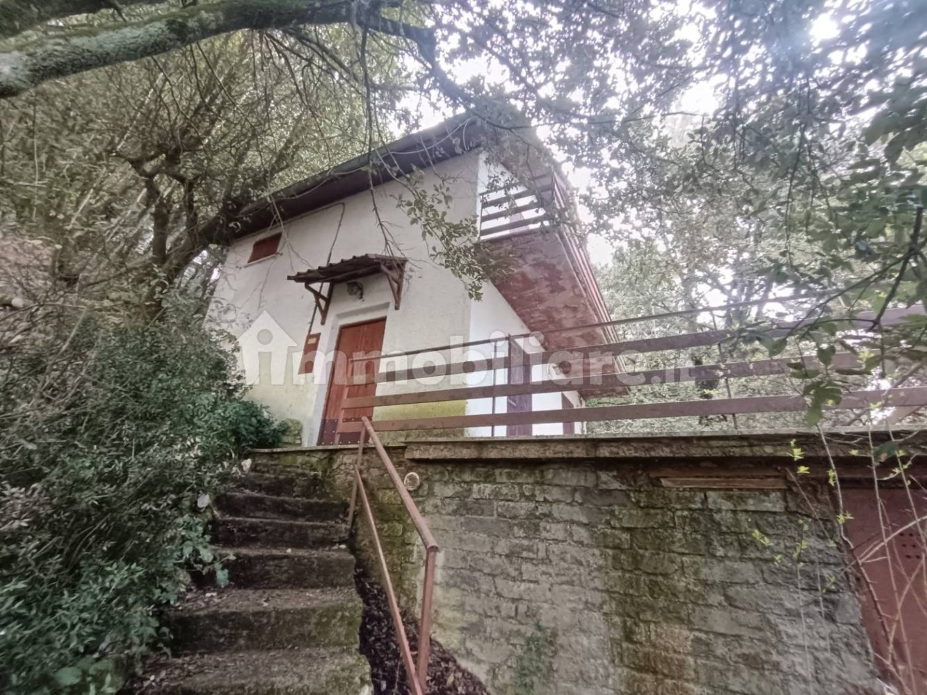 3 غرف نوم فيلا في Serrone, Italy رقم 209075