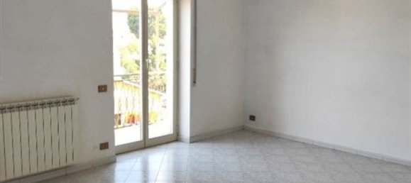 3-salle Appartement à Rome, Italy No. 14675 9