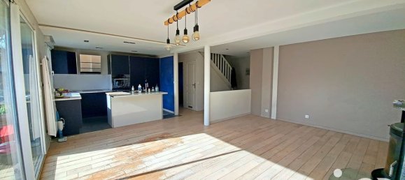 4 bedrooms House in Cormeilles-en-Parisis, France No. 328863 12