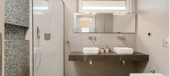 4 bedrooms House in Palmela, Portugal No. 17385 25