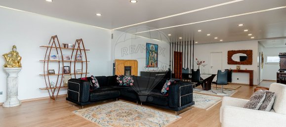 4 bedrooms House in Palmela, Portugal No. 17385 8