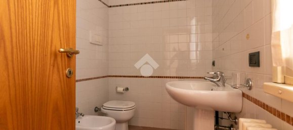 2 Schlafzimmer Wohnung in Forlì, Italy, Nr. 374617 6