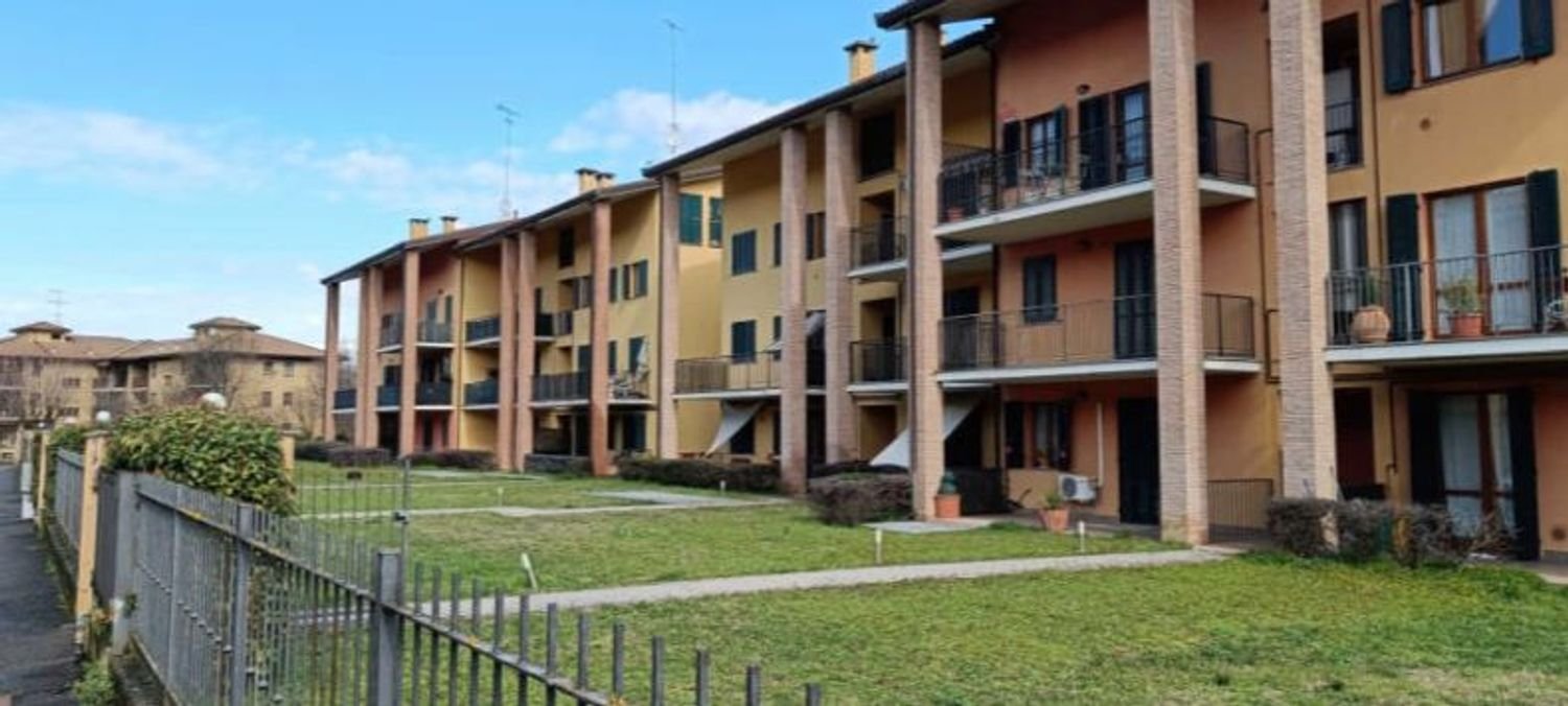 2-salle Appartement à Casteggio, Italy No. 94155