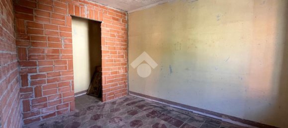 3 bedrooms House in Paesana, Italy No. 315720 7