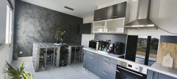 Apartamento de 2 dormitorios en Valence, France No. 302977 5