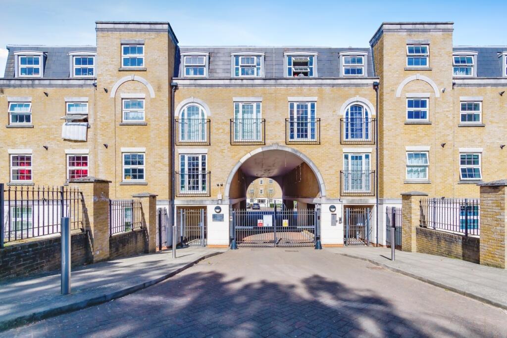 2 Schlafzimmer Wohnung in Croydon, United Kingdom, Nr. 7935