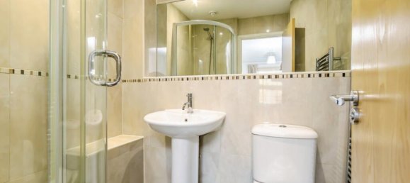 2 Schlafzimmer Wohnung in Croydon, United Kingdom, Nr. 7935 13