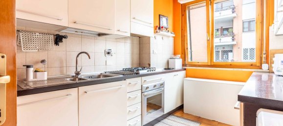Apartamento de 3 dormitorios en Rome, Italy No. 373505 7