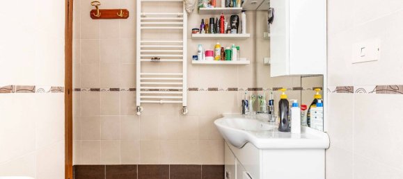 Apartamento de 3 dormitorios en Rome, Italy No. 373505 20