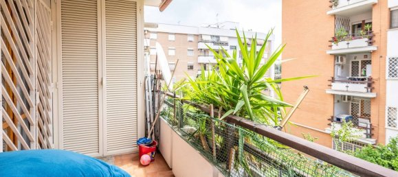 Apartamento de 3 dormitorios en Rome, Italy No. 373505 23