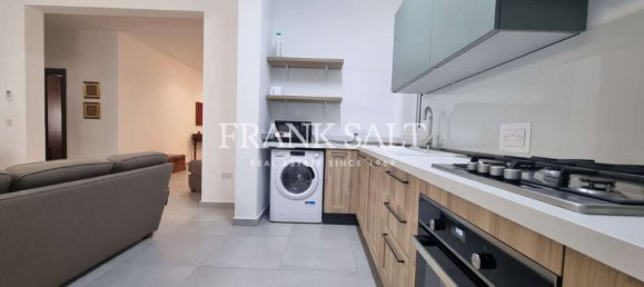 2 chambres Maisonnette à Sliema, Malta No. 7493 5