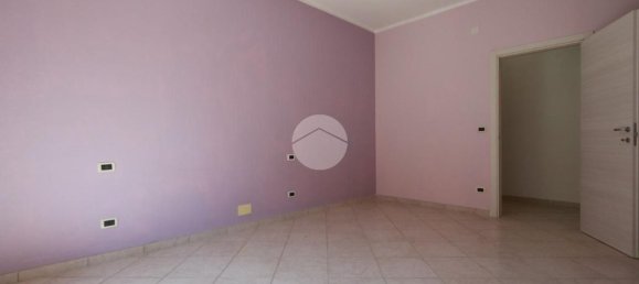 3 rooms Apartment in Pescara, Italy No. 277009 14