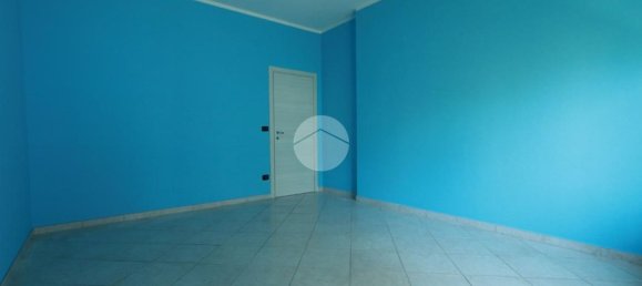 3 rooms Apartment in Pescara, Italy No. 277009 18