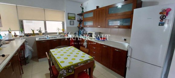 3 chambres Appartement à Sliema, Malta No. 7136 14