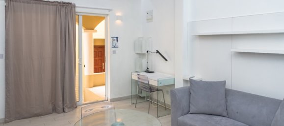 Café/restaurante de 1 dormitorio en Morne Rouge, Grenada No. 4 10