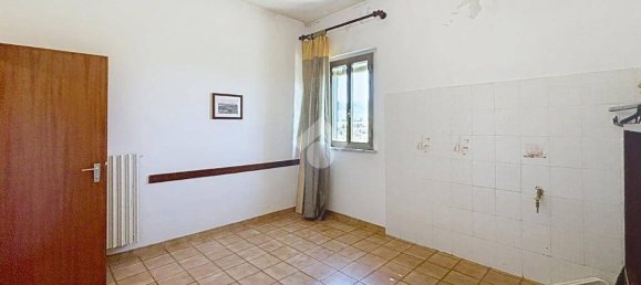 5 chambres Maison à Calcinaia, Italy No. 271320 18