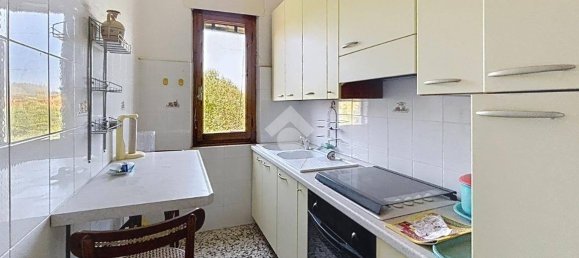 5 chambres Maison à Calcinaia, Italy No. 271320 16