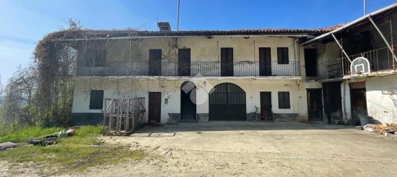 20-salle Maison à Dogliani, Italy No. 19279 2