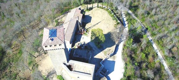 7 chambres Maison à Passignano sul Trasimeno, Italy No. 188 6