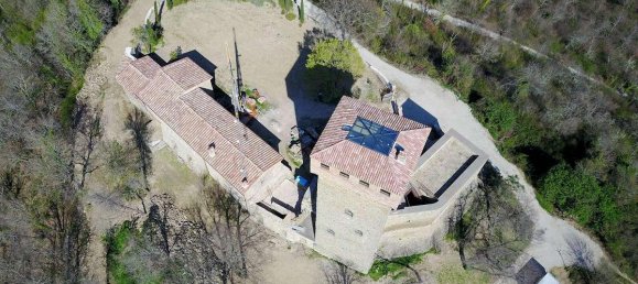 7 chambres Maison à Passignano sul Trasimeno, Italy No. 188 2