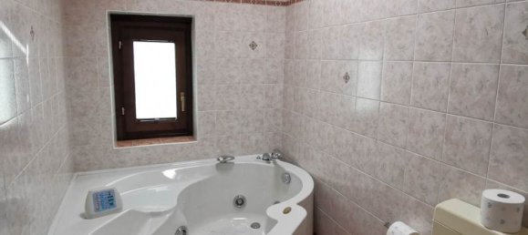 Квартира с 8 комнатами в Кайоло, Италия № 312068 19