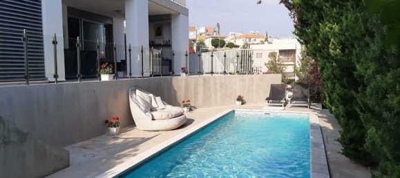 4 bedrooms Villa in Limassol, Cyprus No. 20019 5