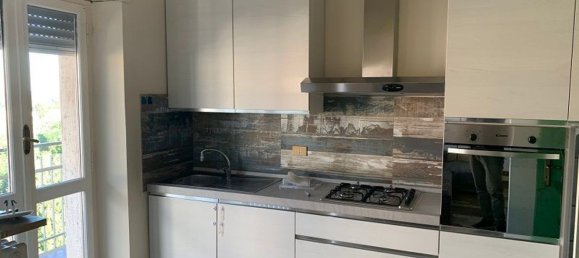 3 Schlafzimmer Wohnung in Biella, Italy, Nr. 341000 5