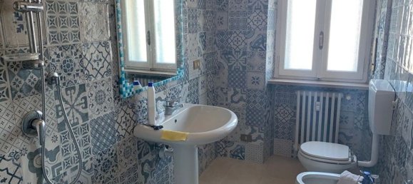 3 Schlafzimmer Wohnung in Biella, Italy, Nr. 341000 12