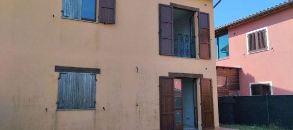 Дом с 4 комнатами в Толентино, Италия № 121772 23