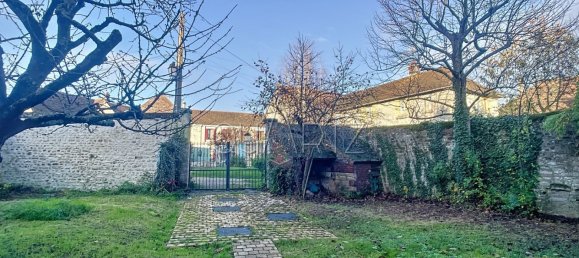 3 Schlafzimmer Haus in Chaumont-en-Vexin, France, Nr. 56202 2