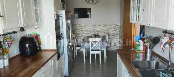 3 bedrooms Apartment in Rome, Italy No. 261434 8