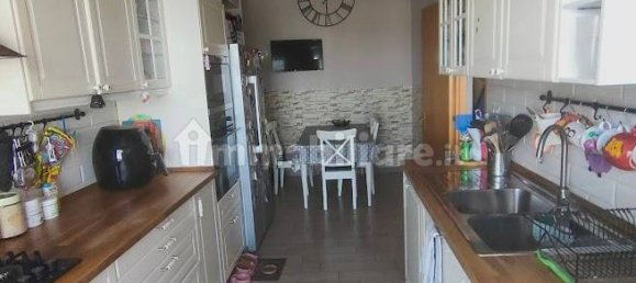 3 bedrooms Apartment in Rome, Italy No. 261434 9