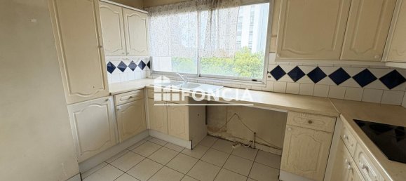 Квартира с 2 спальнями в Шевийи-Лярю, Франция № 291275 5