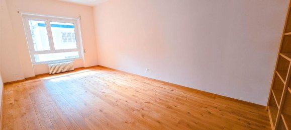 4غرفة شقة في Rome, Italy رقم 39808 5