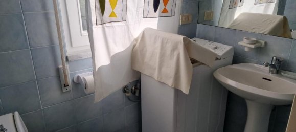 5 bedrooms Apartment in Massa, Italy No. 373924 22