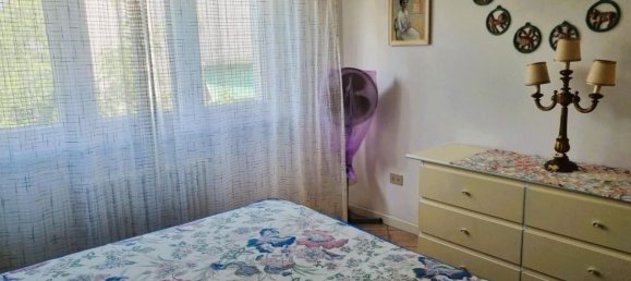 5 bedrooms Apartment in Massa, Italy No. 373924 10