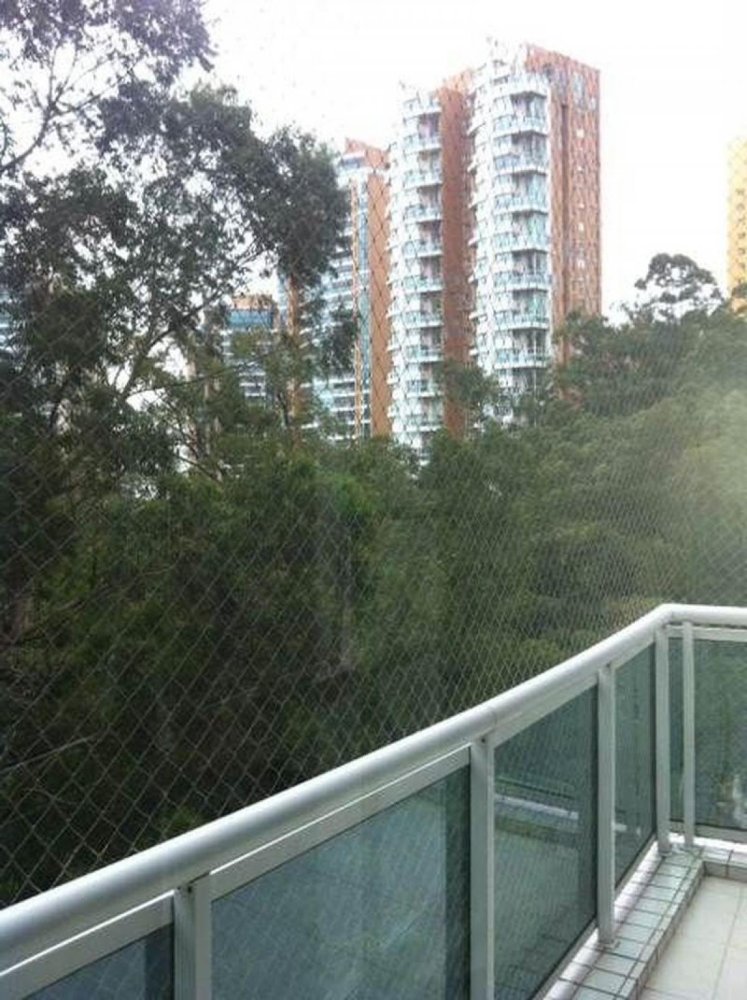 Apartamento de 3 dormitorios en Sao Paulo, Brazil No. 432198