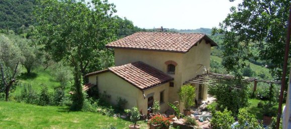 9 bedrooms Villa in Lucca, Italy No. 102390 5