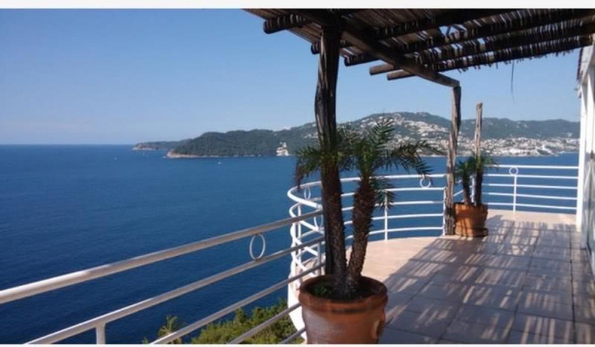 Дом с 6 спальнями в Герреро, Мексика № 188874