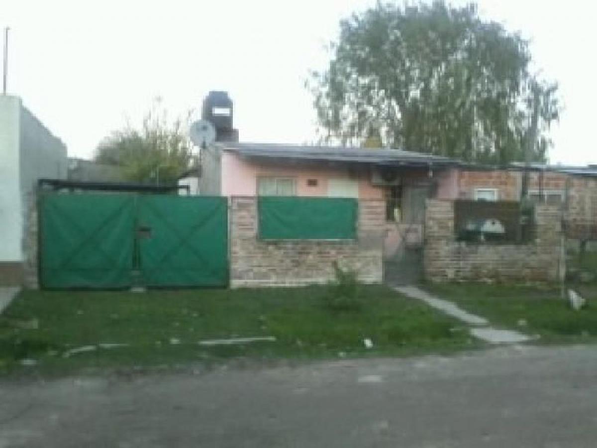 2 Schlafzimmer Haus in Florencio Varela, Argentina, Nr. 59480