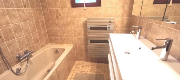 5 bedrooms House in Saint-Julien-les-Metz, France No. 46905 10