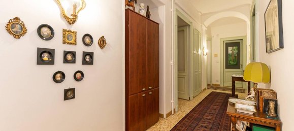 7 rooms Apartment in Turin, Italy No. 114471 7