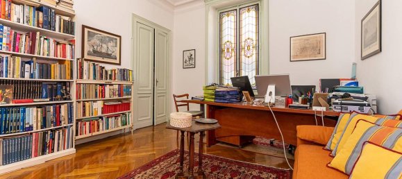 7 rooms Apartment in Turin, Italy No. 114471 21