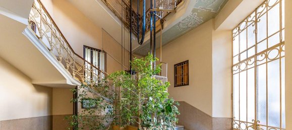 7 rooms Apartment in Turin, Italy No. 114471 18