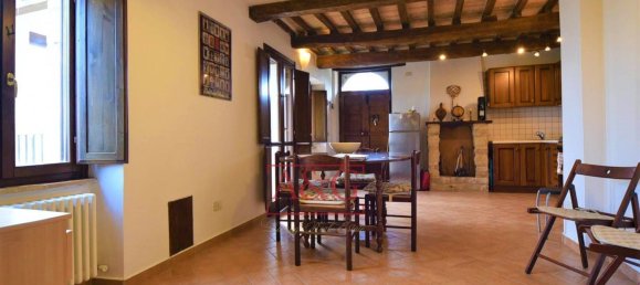 Casa de 8 divisões em Montefalcone Appennino, Italy N.º 118184 6