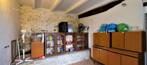 Casa de 8 divisões em Montefalcone Appennino, Italy N.º 118184 33